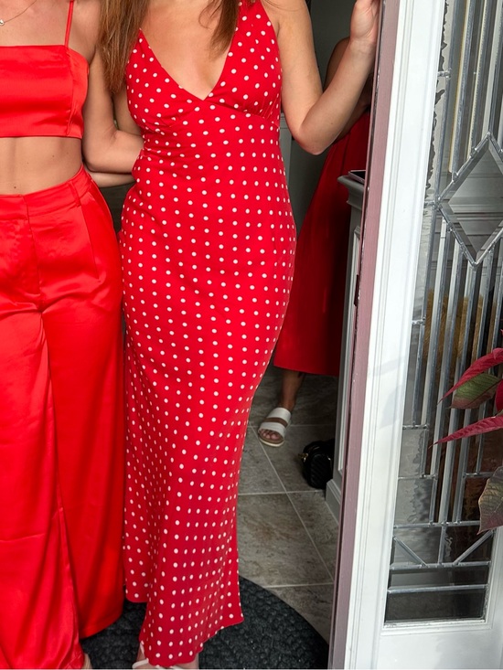 Princess Polly Dresses & Skirts - Princess Polly Red Polka Dot V-Neck Slip Dress